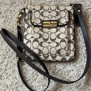 Coach vintage crossbody